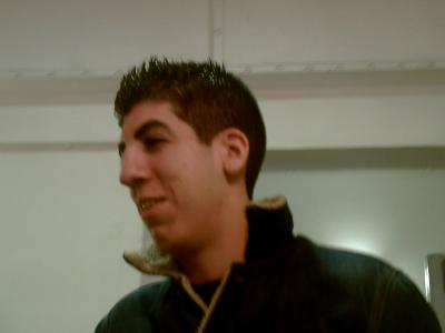 un sourire???